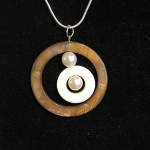 Seashells & Pearls Necklace